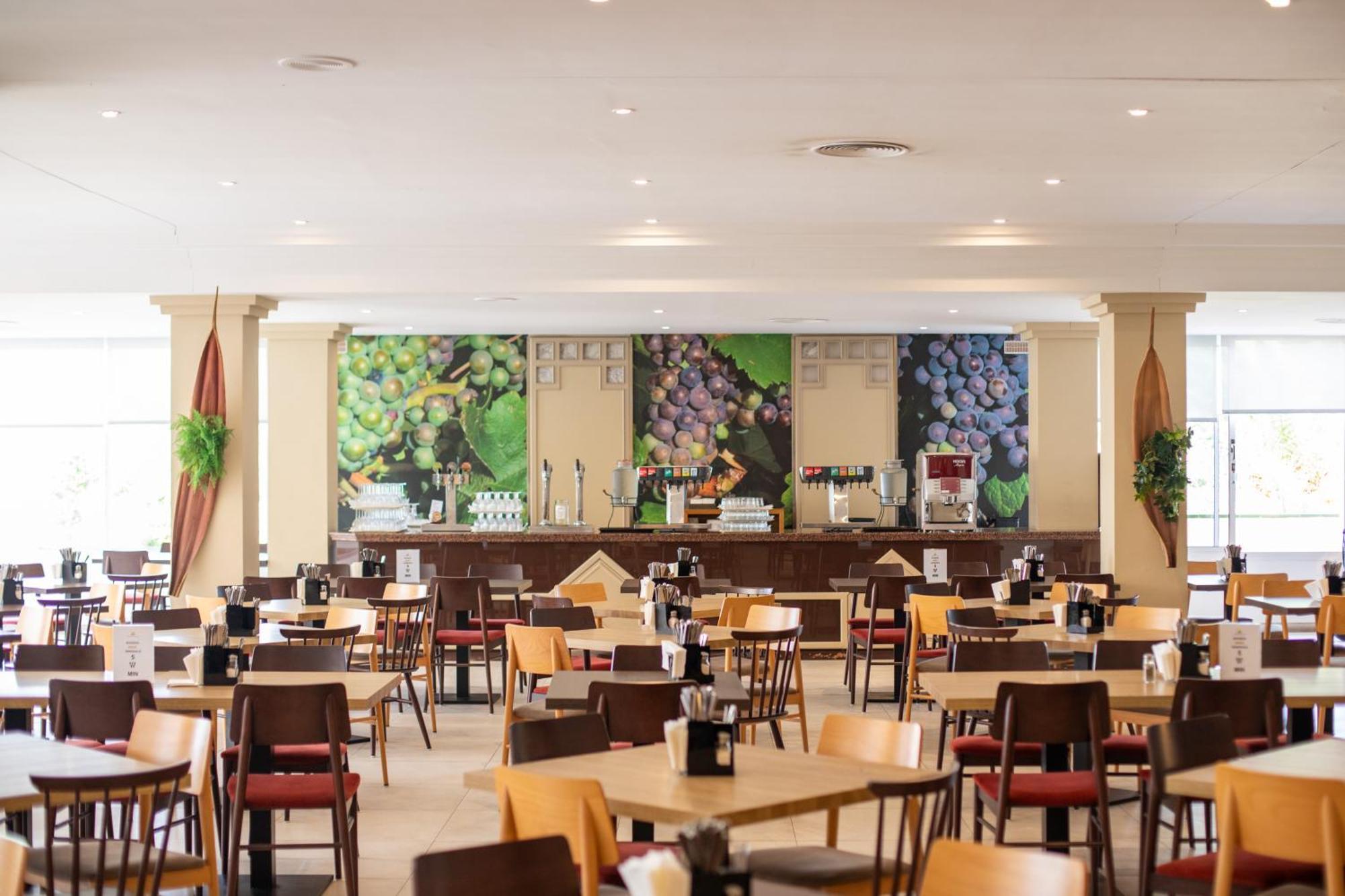 Mariant Park Hotell 4*