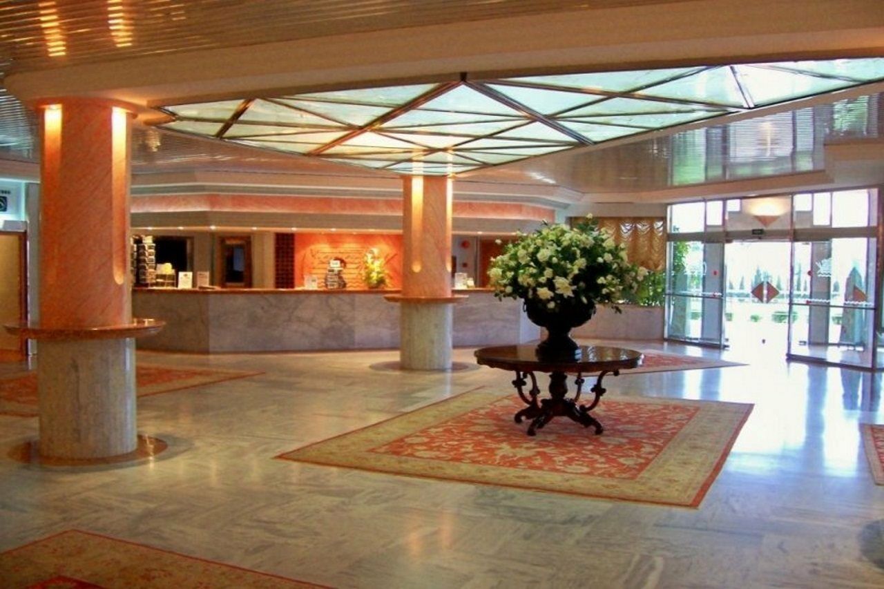 Mariant Park Hotell 4*